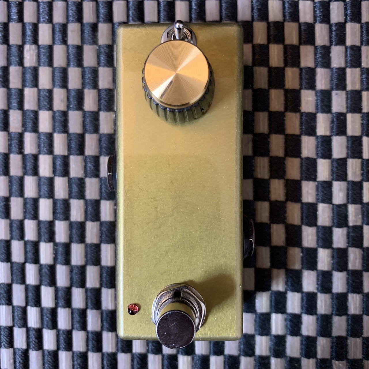 VeroCity Effects Pedals ベロシティエフェクツペダルズ / High-gain expander【ブースター】